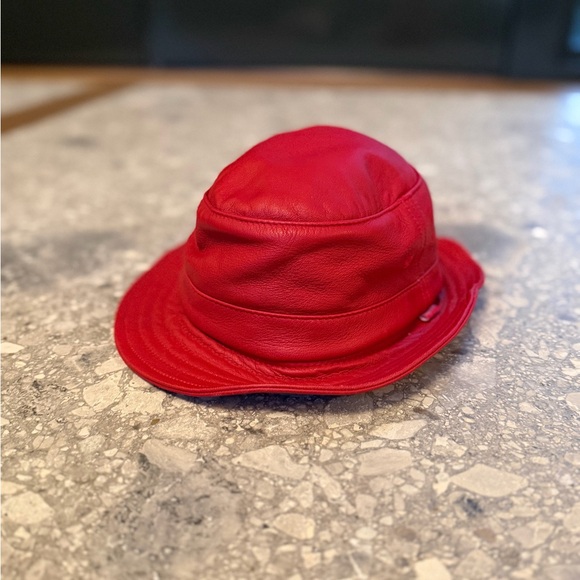 Supreme Vibrant Red Leather Hat - Picture 2 of 8